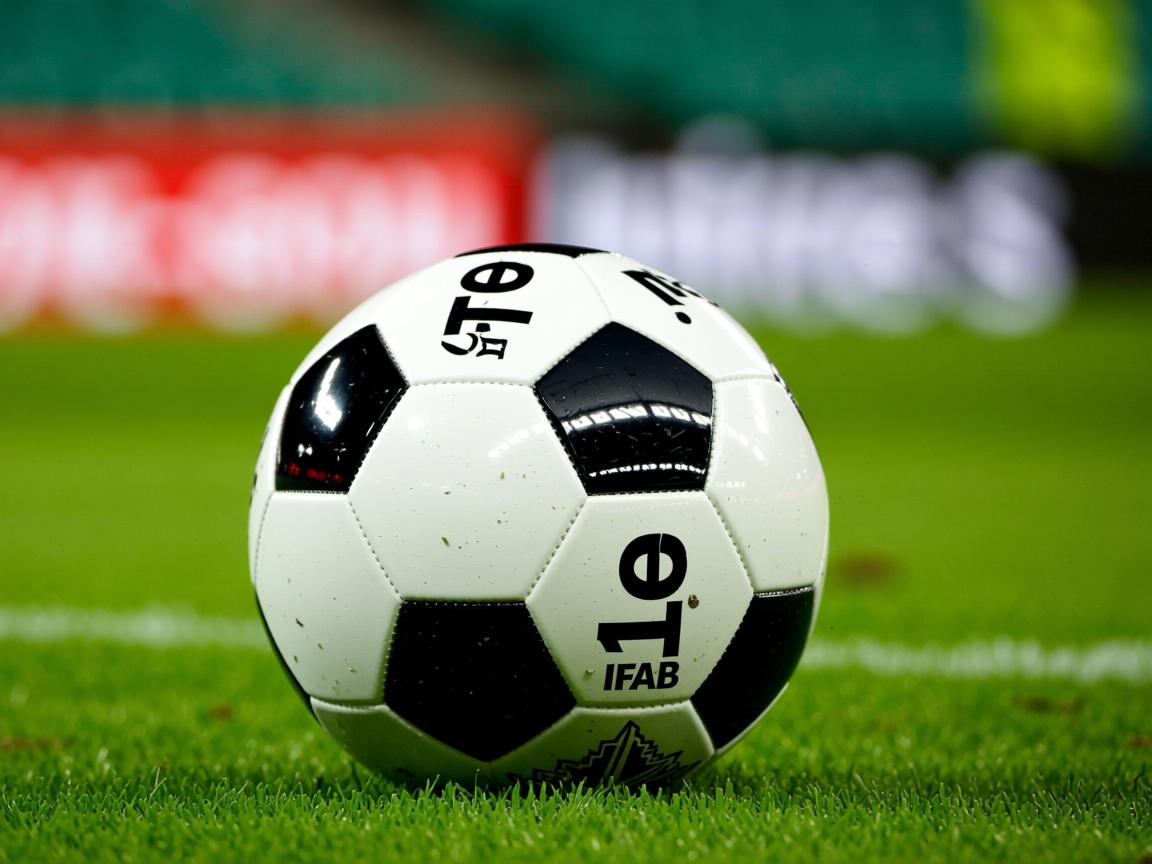 爱游戏app注册-CBA本土球员表现提升 球迷为成长点赞，cba联赛球员  第2张