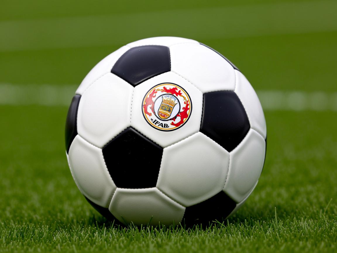 爱游戏体育在线-那不勒斯功亏一篑：踢出花样足球却失去欧冠冠军